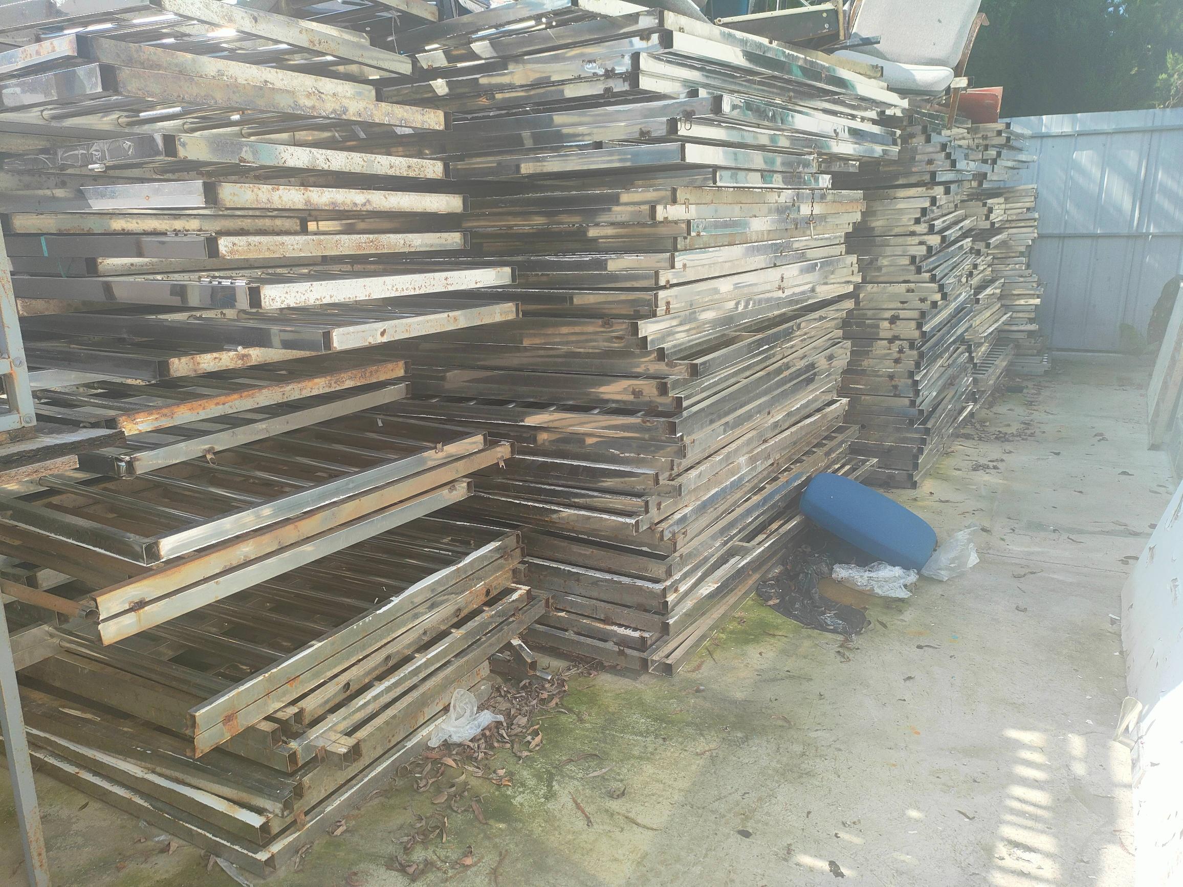 关于江苏财经职业技术学院不锈钢防盗窗技术转让的公开公告